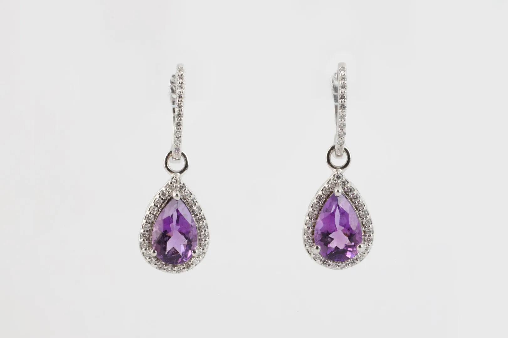 14k White Gold 0.340tcw Diamond 3.92tcw Amethyst Earrings (3.41g.)