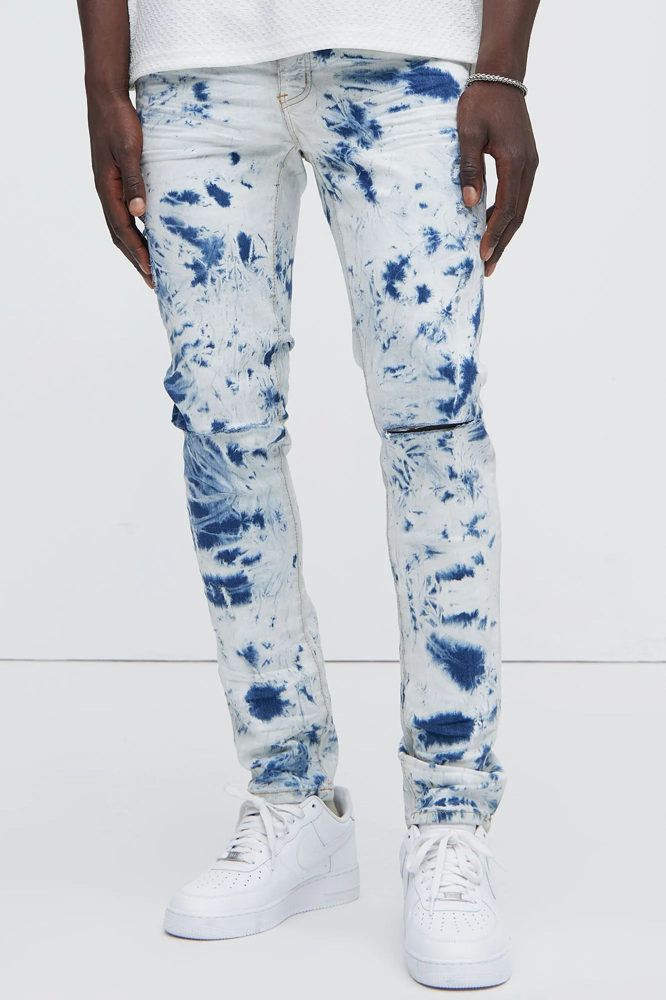 Drop It Bleached Stacked Skinny Jeans - Bleach Blue Wash