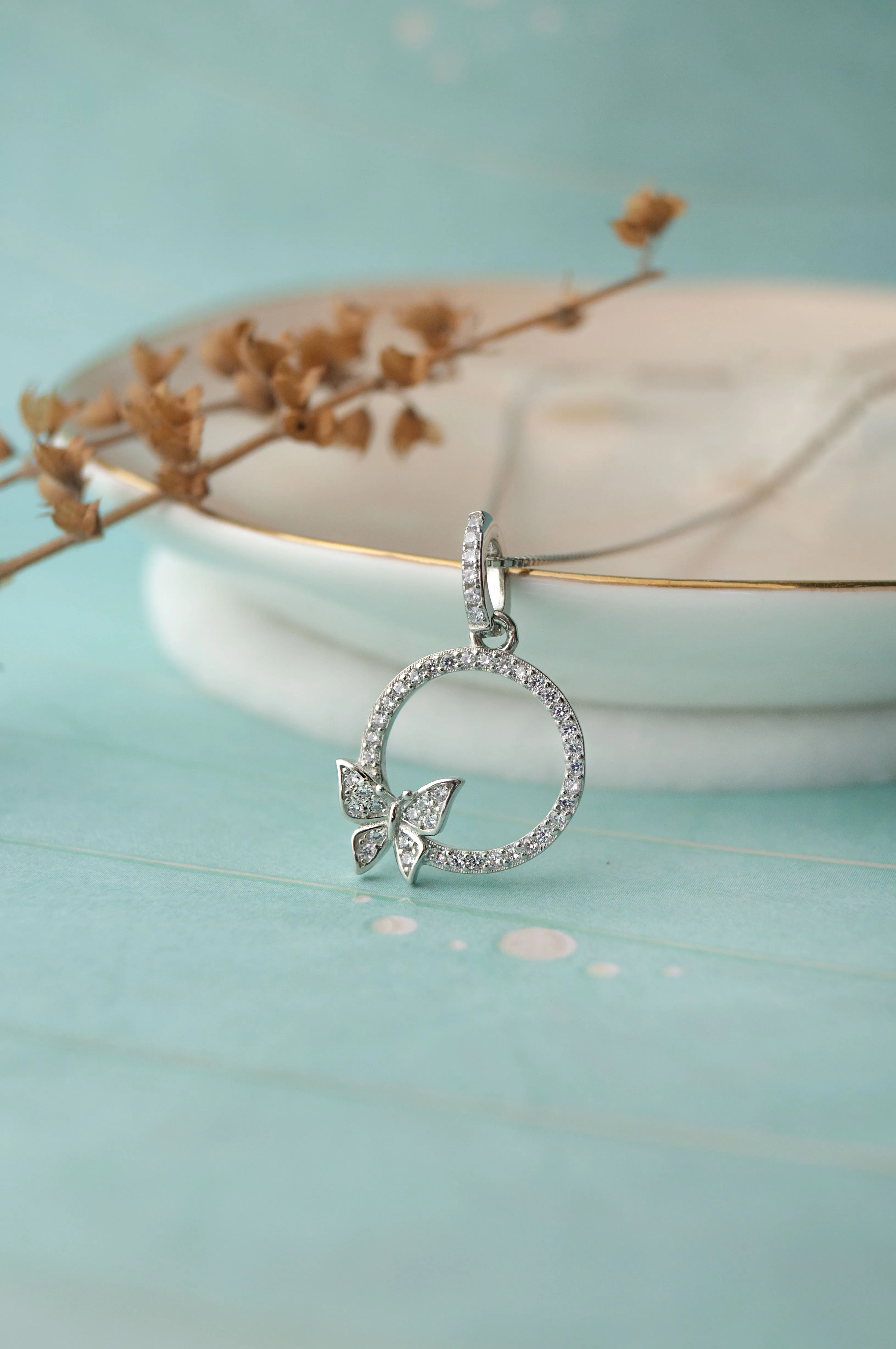 Encircled With Butterfly Sterling Silver Pendant Set