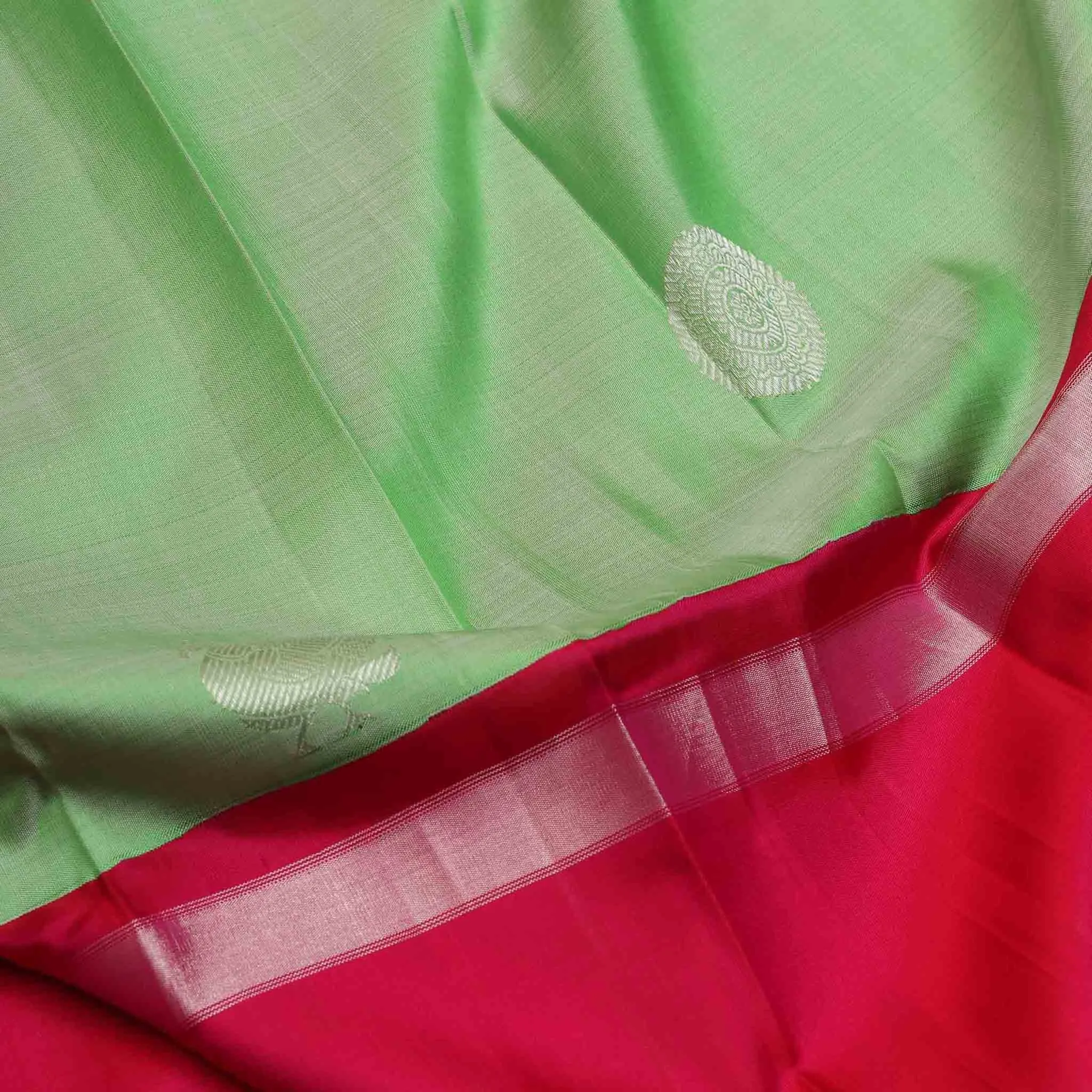 Handwoven Green with Pink Kanjivaram Silk Saree - 191N007432DSA