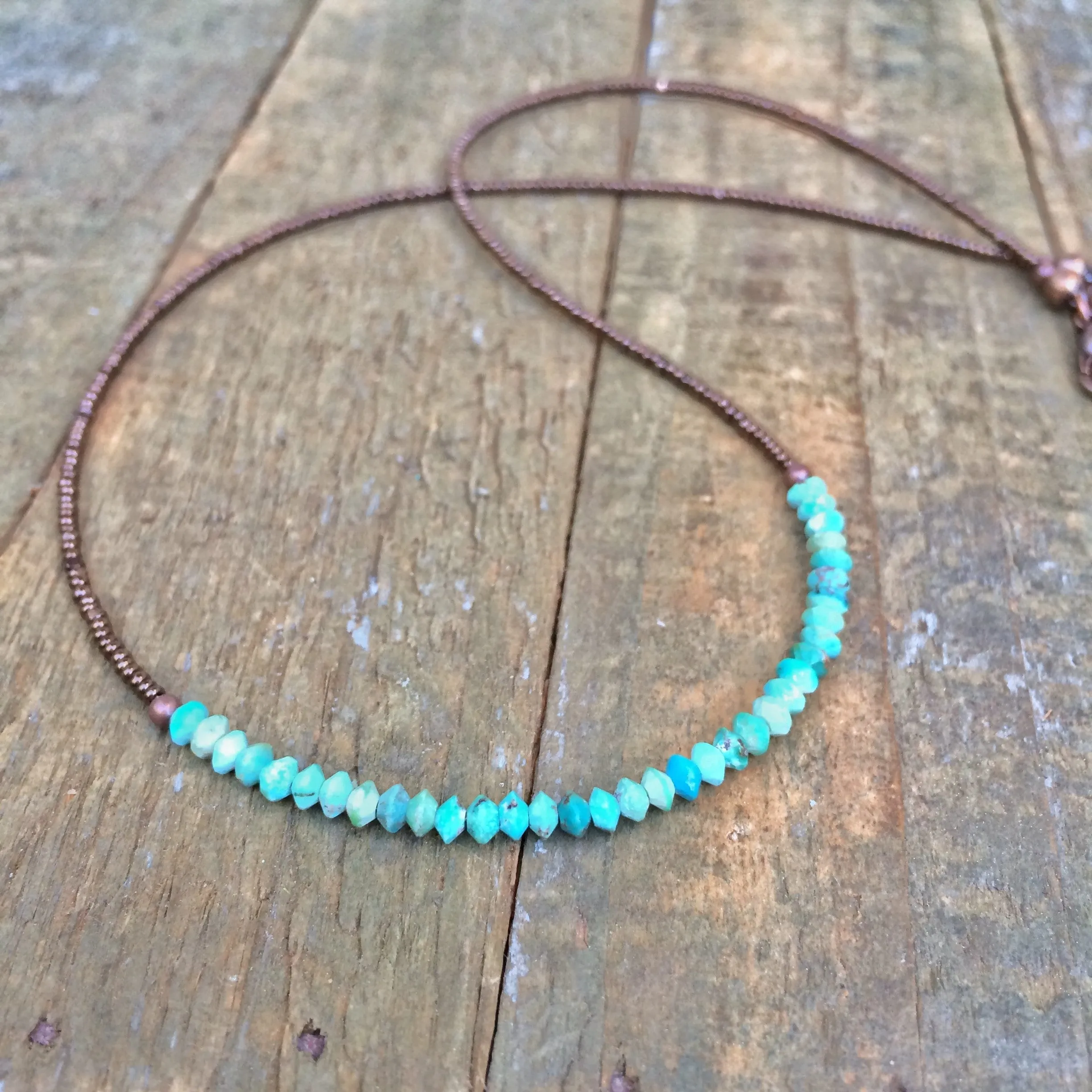 Minimalist Turquoise Necklace, Turquoise Layering Necklace, Turquoise Choker, Boho Bead Jewelry, Arizona Turquoise Bead Necklace