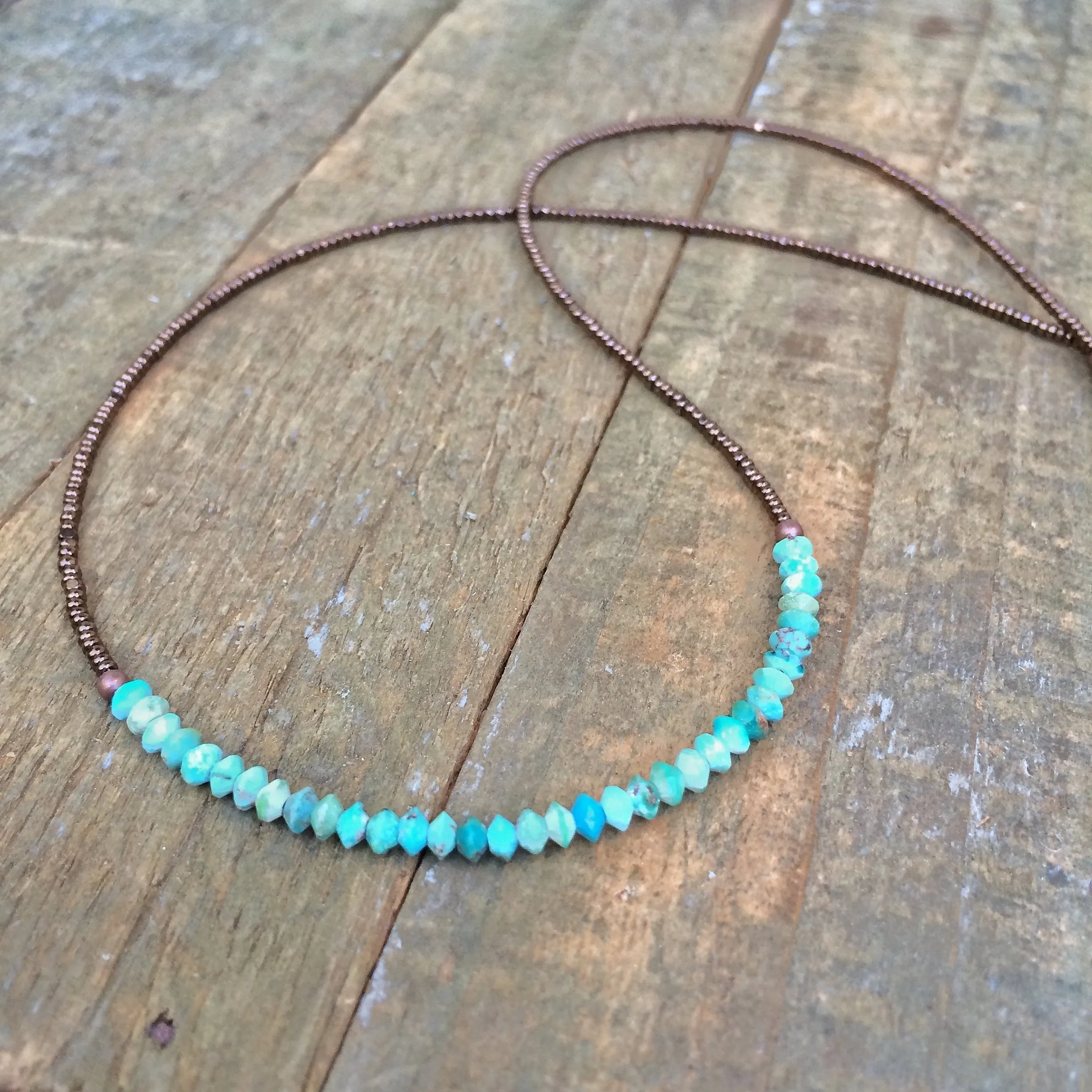 Minimalist Turquoise Necklace, Turquoise Layering Necklace, Turquoise Choker, Boho Bead Jewelry, Arizona Turquoise Bead Necklace