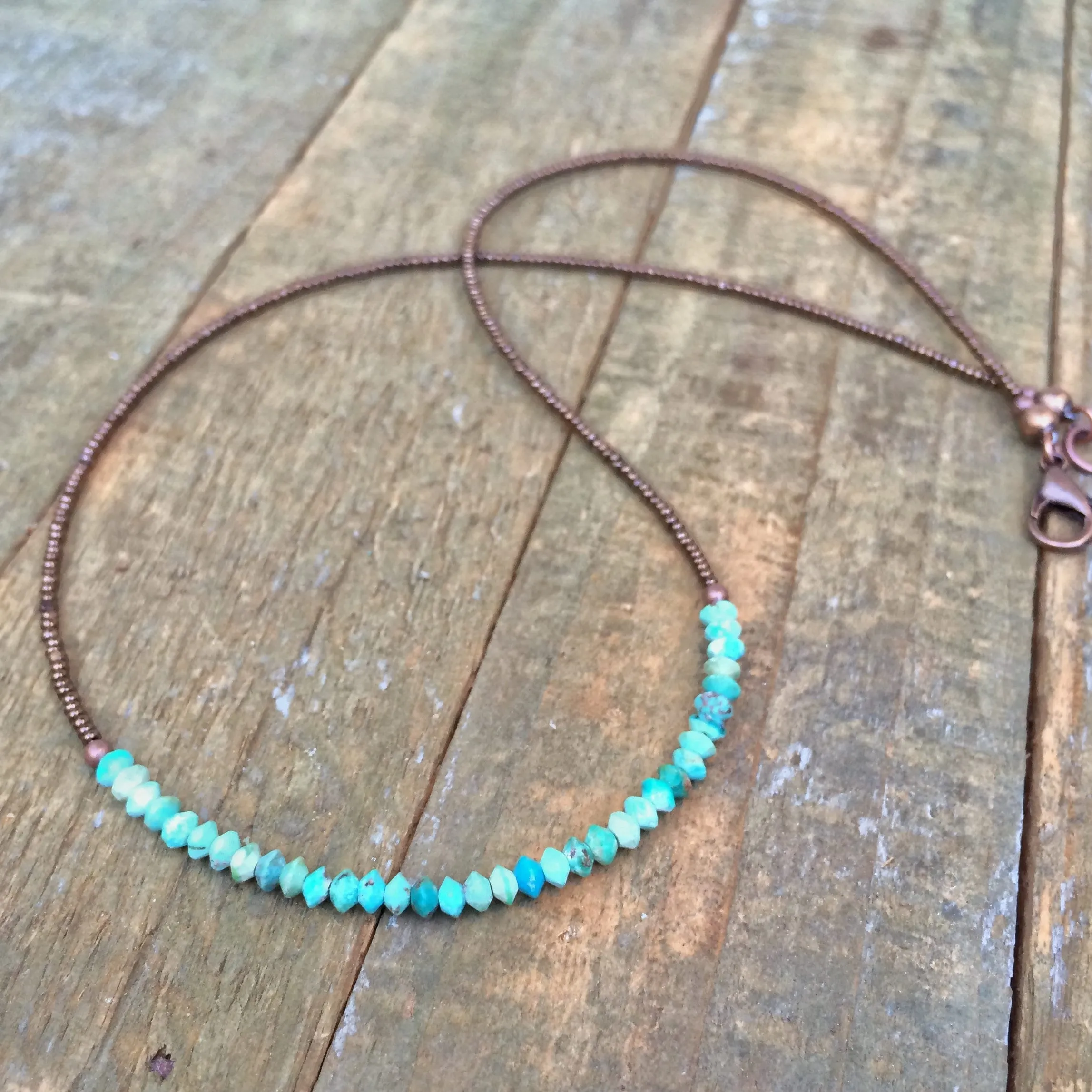 Minimalist Turquoise Necklace, Turquoise Layering Necklace, Turquoise Choker, Boho Bead Jewelry, Arizona Turquoise Bead Necklace