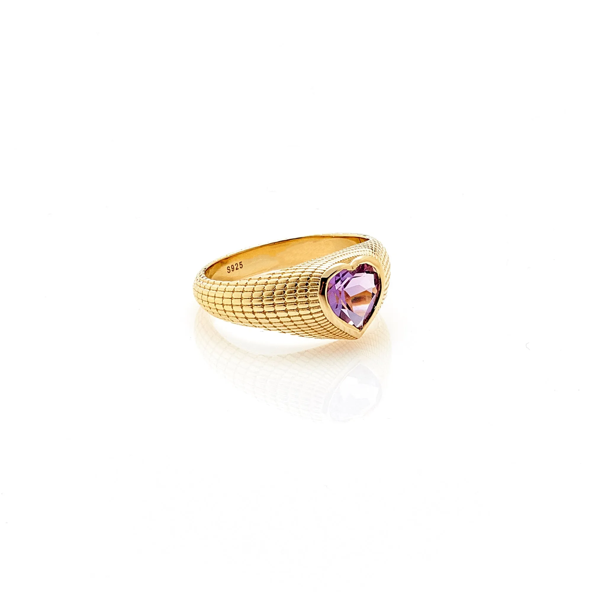 Romantique / Signet Ring / Brazilian Amethyst   Gold