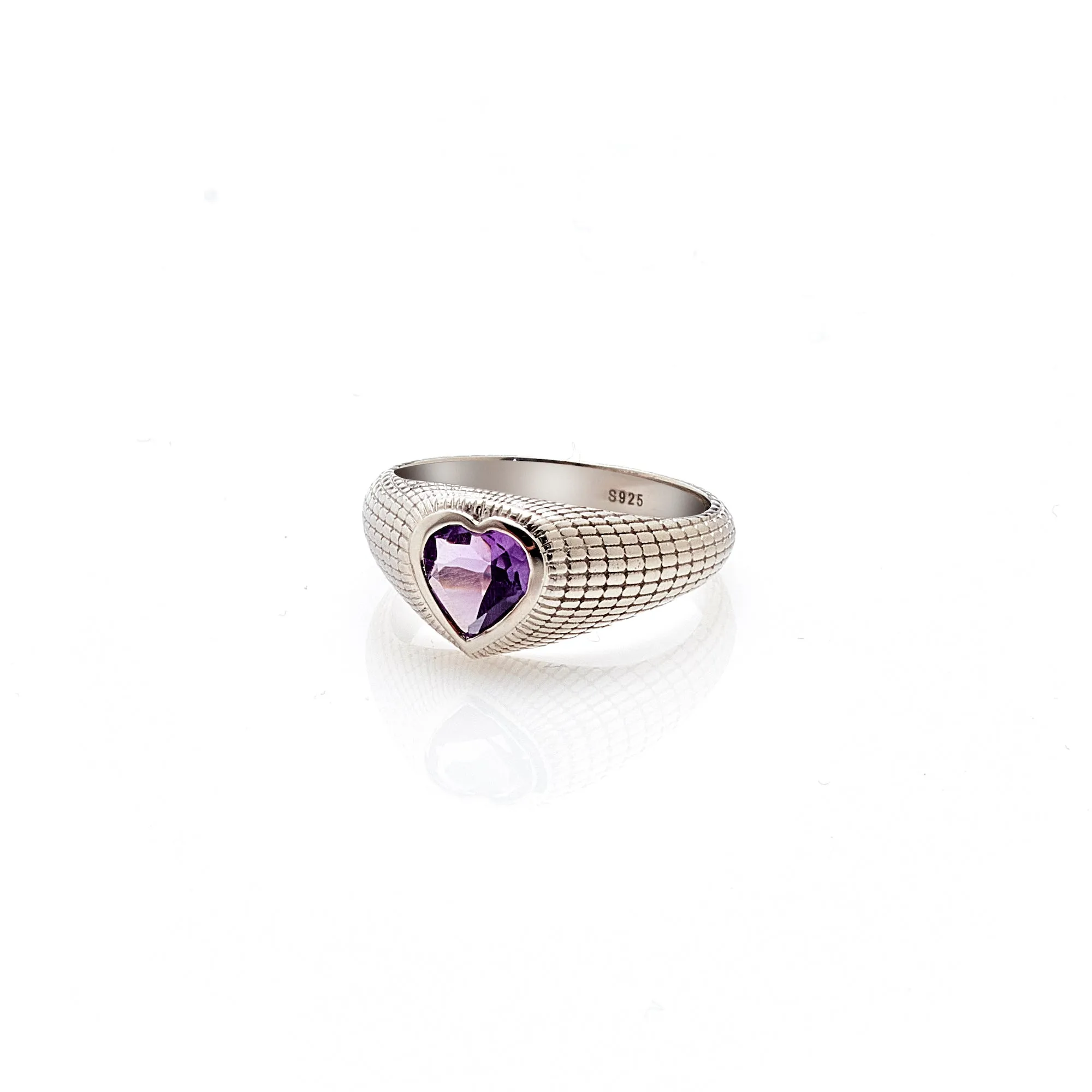 Romantique / Signet Ring / Brazilian Amethyst   Silver