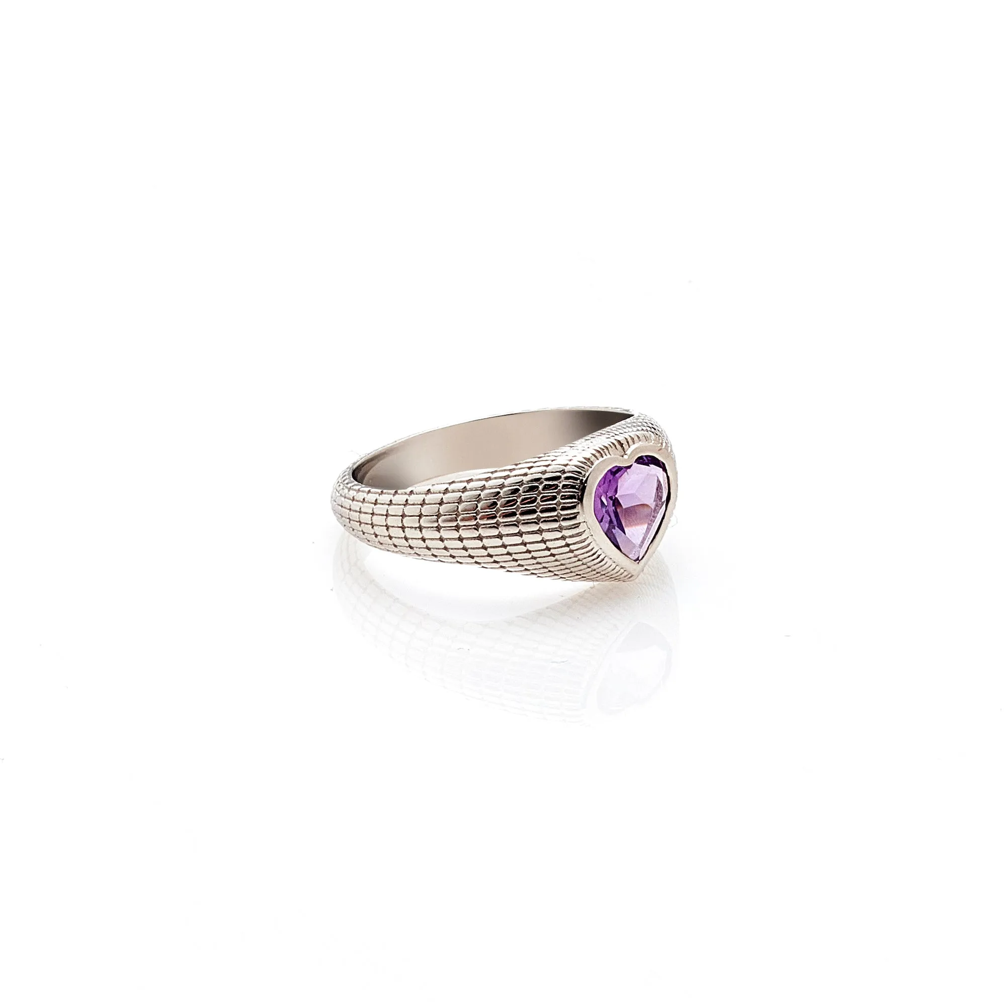 Romantique / Signet Ring / Brazilian Amethyst   Silver