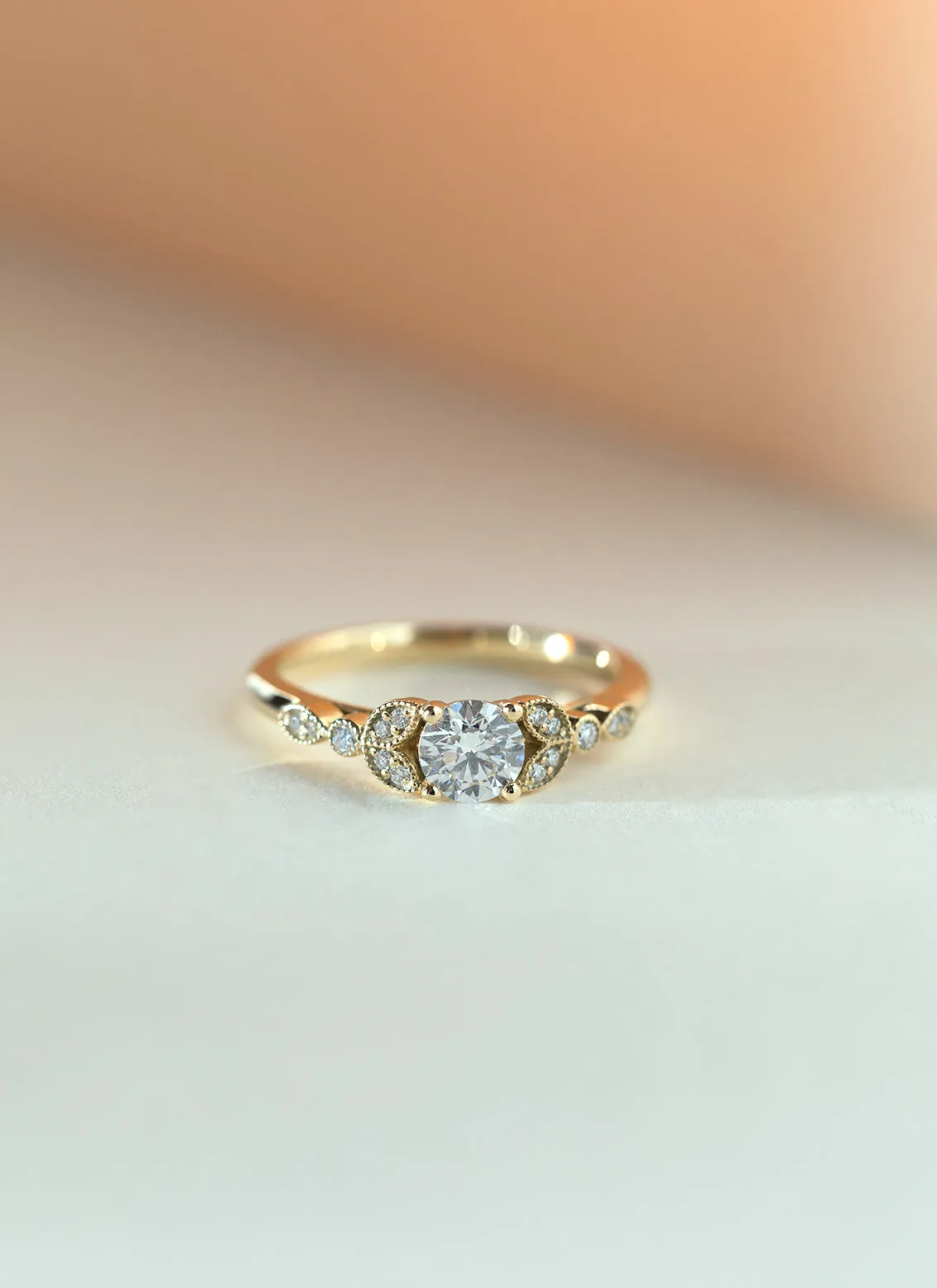 Willa diamond ring 14k gold