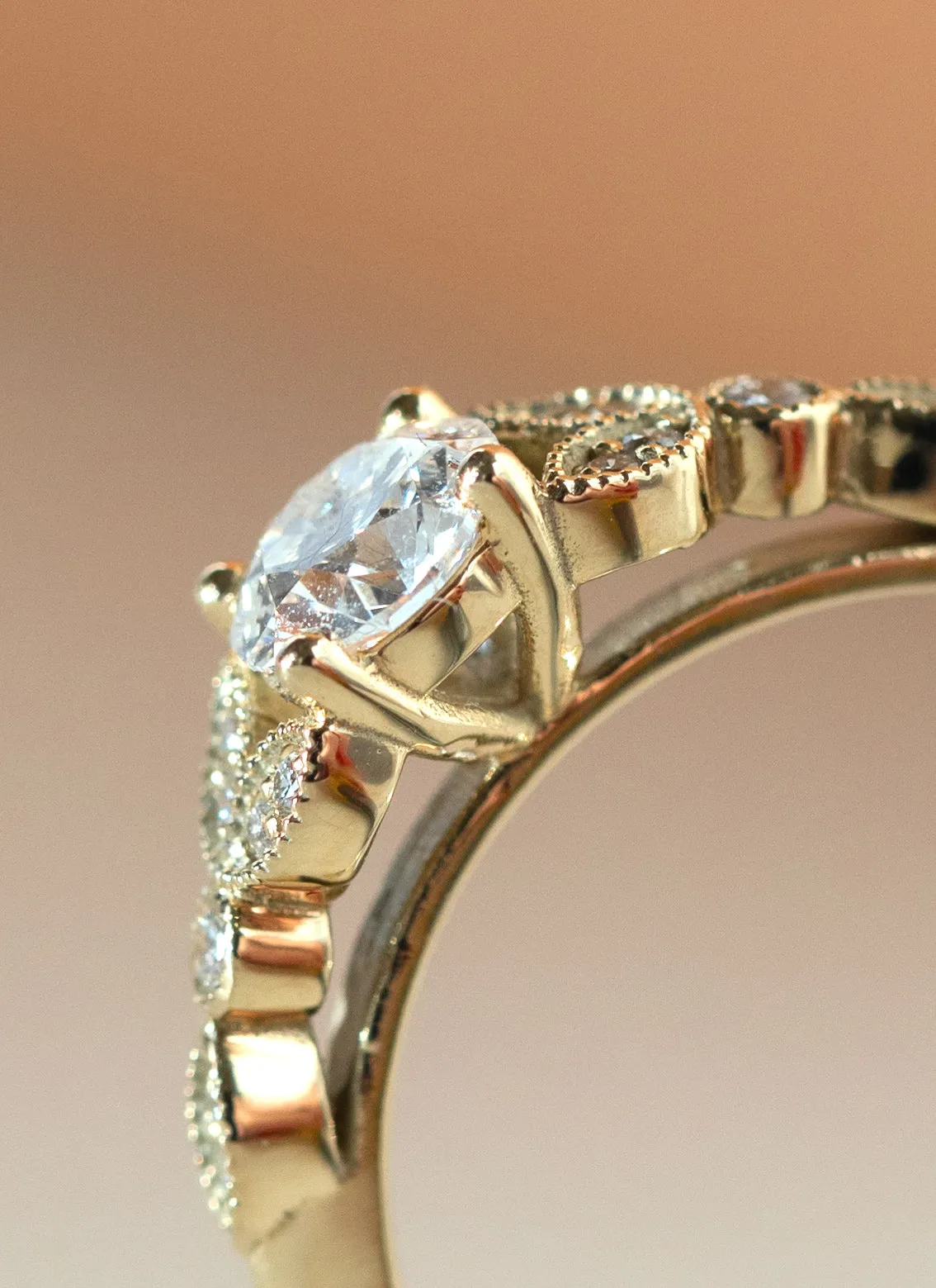 Willa diamond ring 14k gold